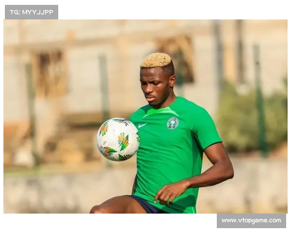 莫雷托透露奥斯梅恩将于未来几小时抵达伊斯坦布尔并于周四进行体检 莫雷托透露奥斯梅恩将于未来几小时抵达伊斯坦布尔并于周四进行体检